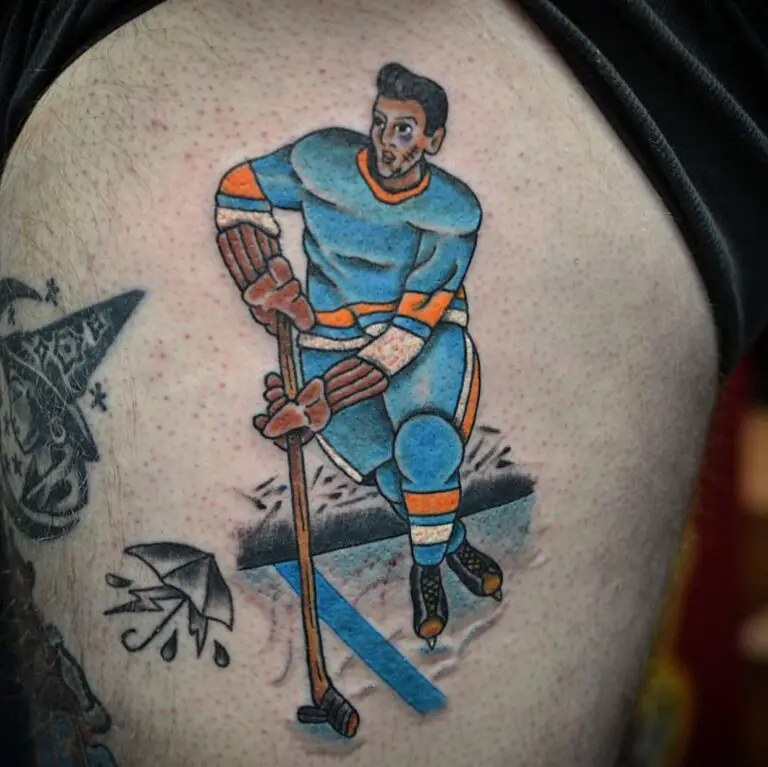 Tatuaje de hockey sobre hielo