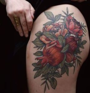 La artista del tatuaje de Portland Alice Carrier 1