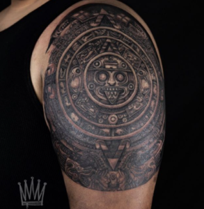 Artista del tatuaje de Denver Mike Chasco 9