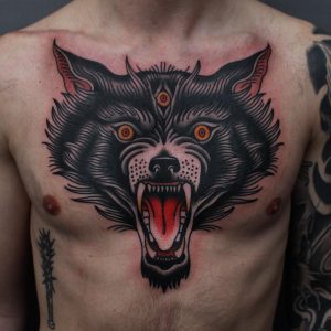 Tatuaje de ataúd de lobo tradicional