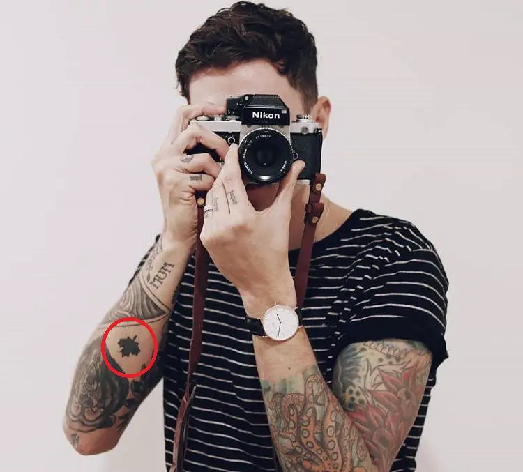 Josh Beech-Símbolo Nacional de Canadá Tatuaje
