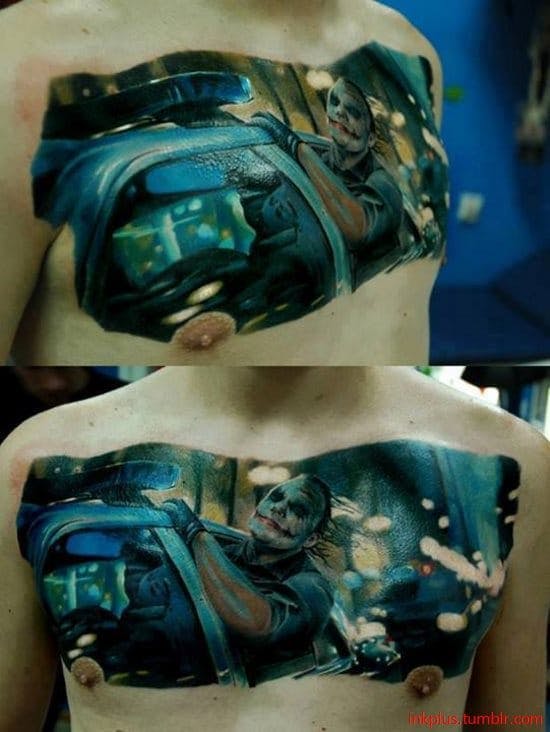 ¡Preciosa pieza de pecho!  Tatuaje de Joker, artista desconocido #joker #batman #Marvel #dccomics