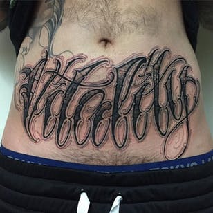 Tatuaje de letra 'Vitality' de Anrijs Straume.  # rotulación # formulación # gris de dientes negros # trabajo negro #AnrijsStraume