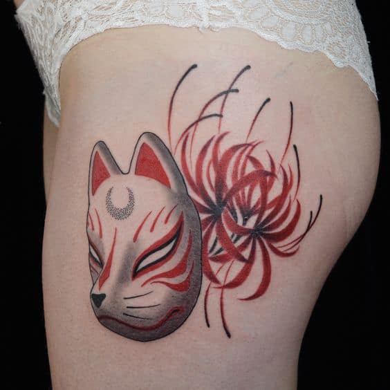 Tatuaje de Kitsune femenino
