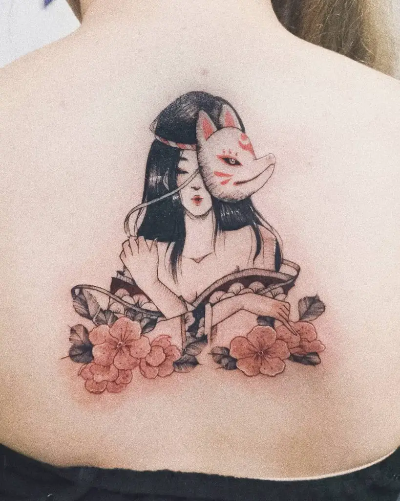Tatuaje de Kitsune femenino