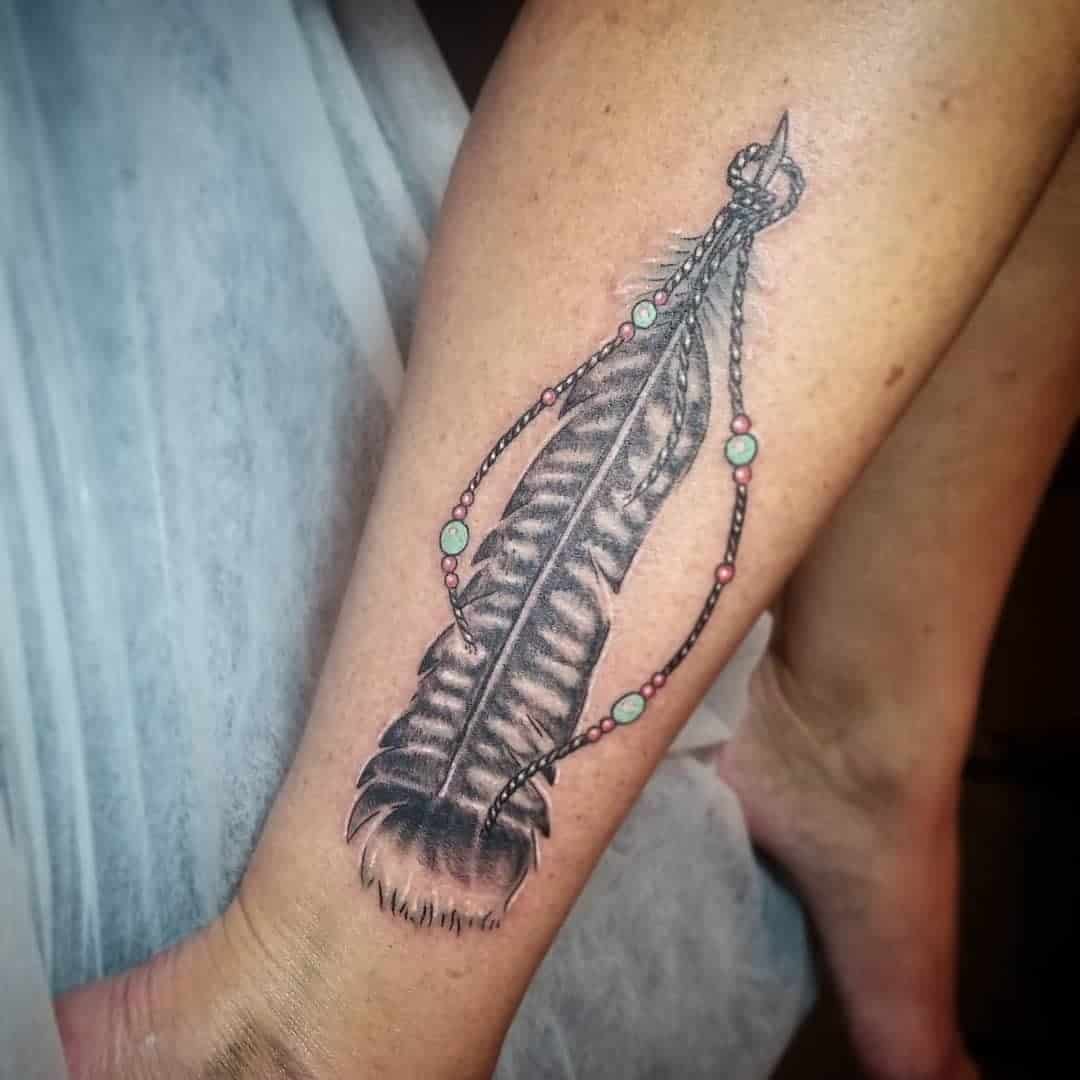 Tatuaje de pluma de pavo 1