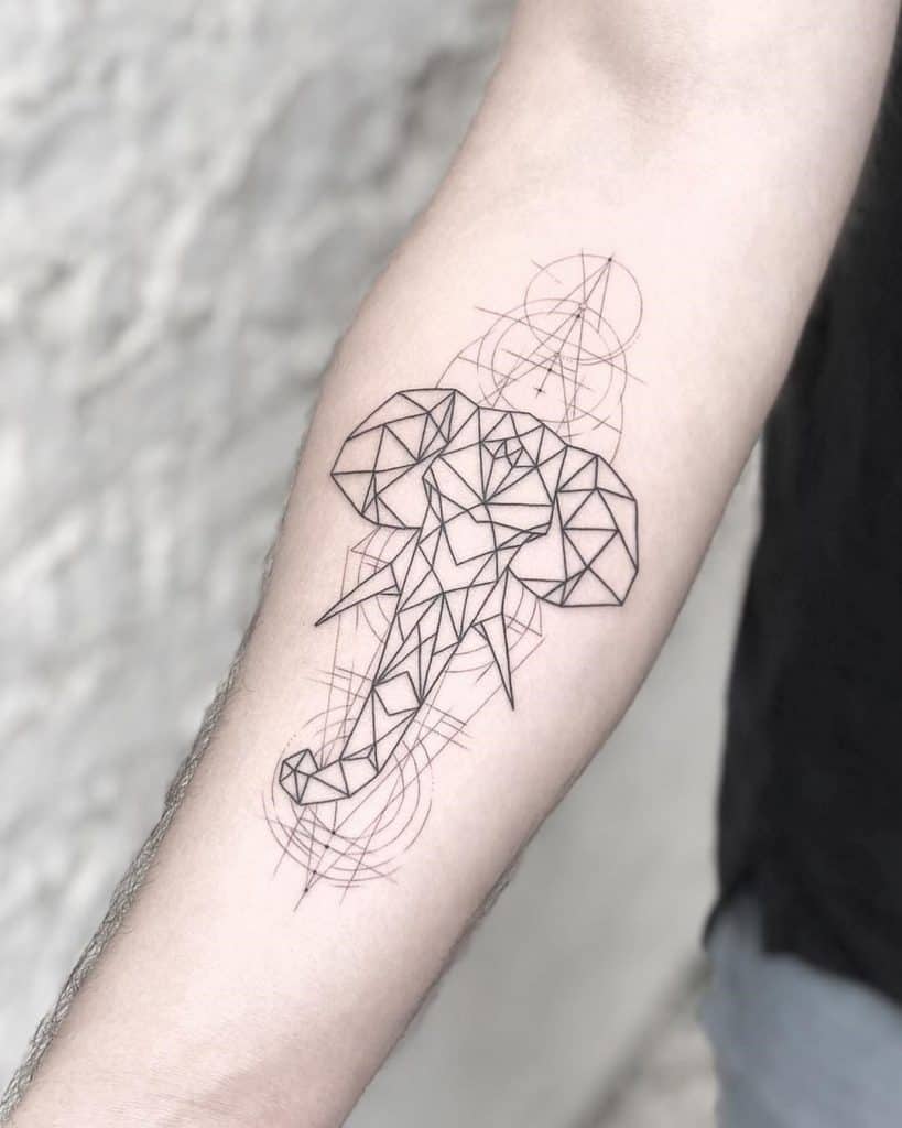 Diseño de tatuaje de elefante geométrico