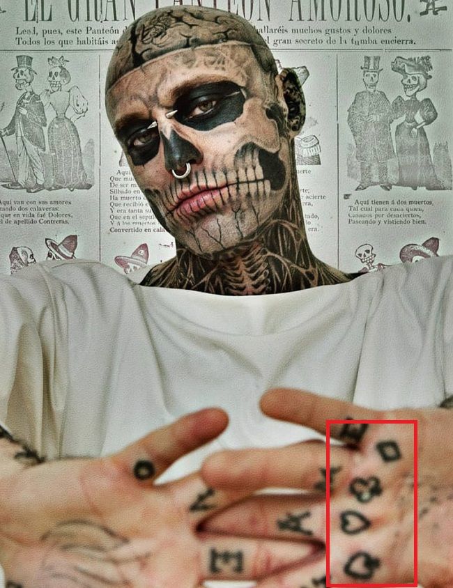 Rick Genest - Cuatro colores para tatuajes de naipes