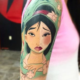 Tatuaje de Mulan por Jessica Poole.  #mulan #disney #disneyprincess #chino #waltdisney