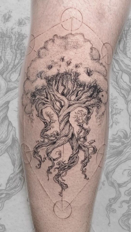 Tatuaje de Yggdrasil