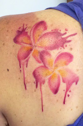 Acuarela Plumeria tatuaje