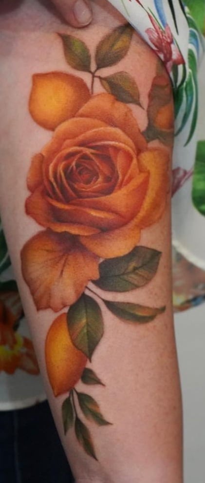 Tatuaje De Rosa Amarilla