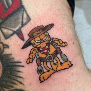 Tatuaje garfield de bauzzza.  # Garfield # cómic # dibujos animados # gato