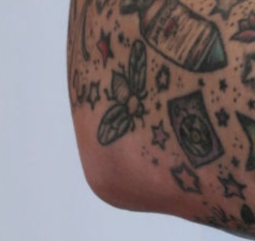 Stefan luciérnaga tatuaje