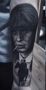 Peaky Blinders tatuaje