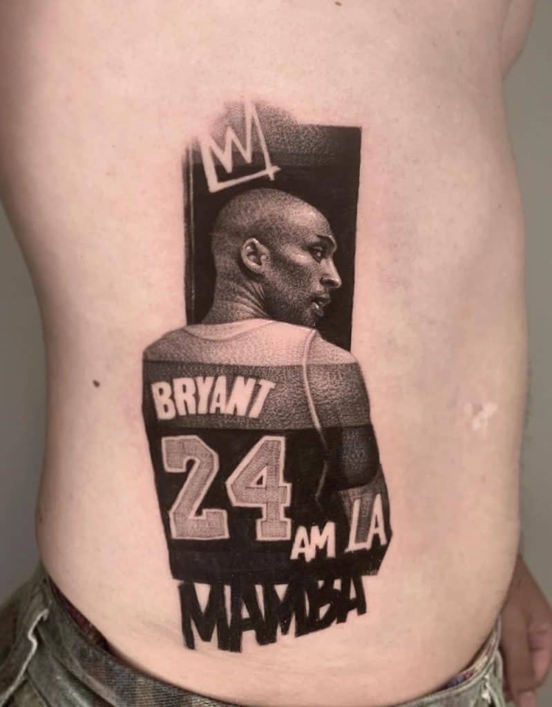 Tatuaje de Kobe Bryant de trabajo negro