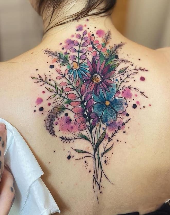 Tatuaje de flores de ramo de acuarela