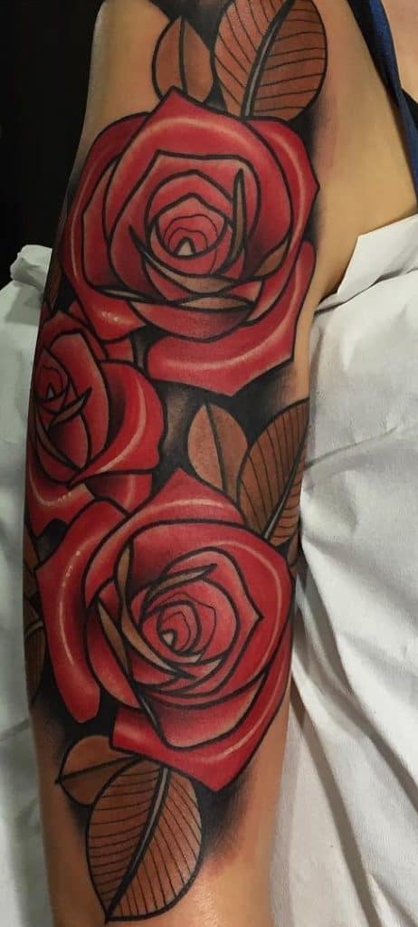 Tatuaje Neotradicional De Rosa