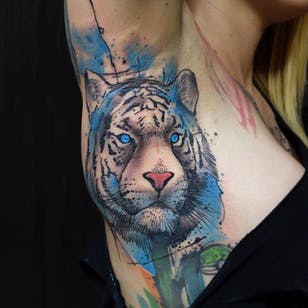 Tiger Graphic Tattoo por Tobias Burchert #Graphic Tattoos #Graphic #abstractTattoo #abstract #modernTattoos #Schwein #Elschwino #TobiasBurchert