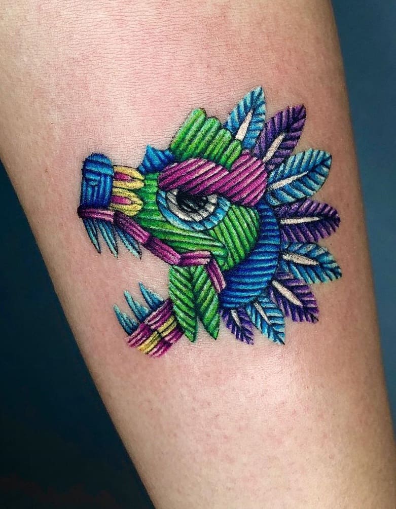 Pequeño tatuaje de Quetzalcoatl