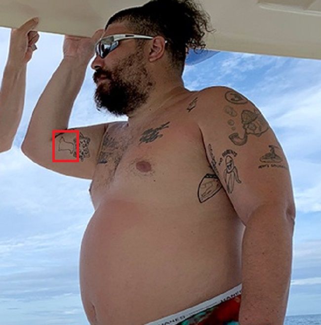 Joshua Ostrovsky-The Fat Jewish-Tattoo en el brazo