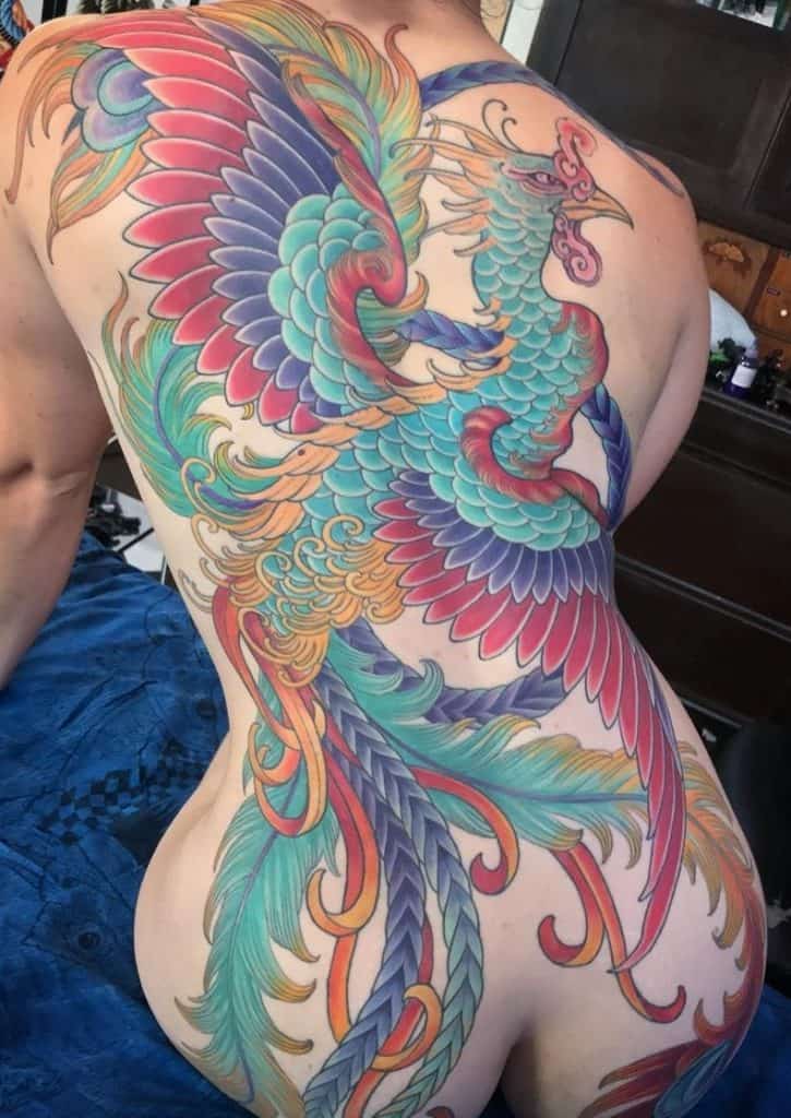 Tatuaje de espalda de fénix japonés