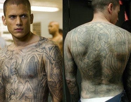 El tatuaje falso se ve bastante natural, y el actor Wentworth Miller se ve bastante mal con tinta, Michael Schofield y su tatuaje de Prison Break #prison break #michaelschofield