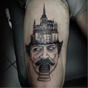 Tatuaje de alcalde divertido de Oked #Oked #blackwork #surrealista #retrato # castillo