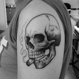 Smoking Skull Tattoo por Matt Pettis @Matt_Pettis_Tattoo # MattPettis # MattPettisTattoo # Black # Blackwork # Blacktattoo # Black tattoos # London # Smoking #Skull #btattooing #blckwrk