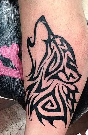 Tatuaje De Lobo Tribal