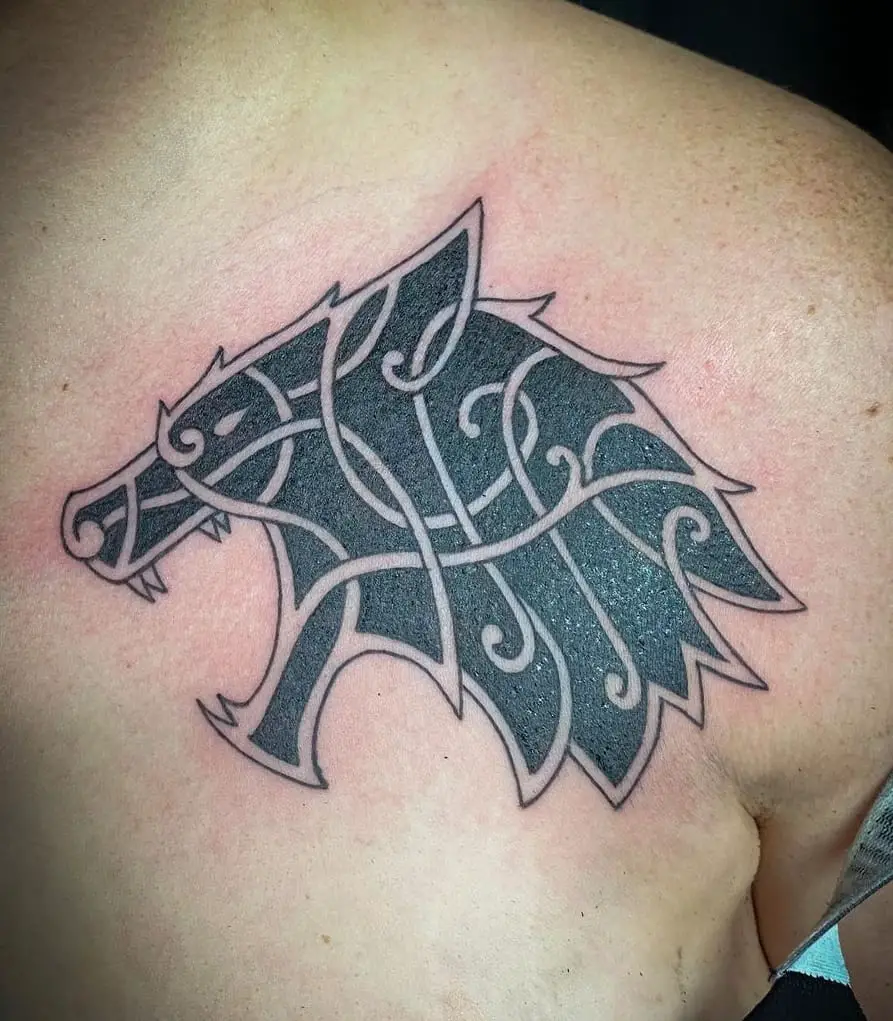 Tatuaje De Lobo Celta
