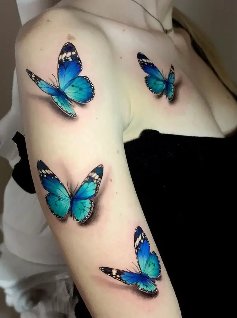 Tatuaje de mariposa azul 3D