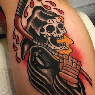 Tatuaje Grim Reaper por Matt Cannon #grimreaper #grimreapertattoo #traditional #traditionaltattoo #traditionaltattoos #oldschool #oldschooltattoo #classictattoo #MattCannon