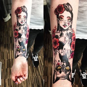 Mujer + tatuaje peludo de Fukari.  #Fuki #Fukari #JudytaAnnaMurawska #mujer # peludo