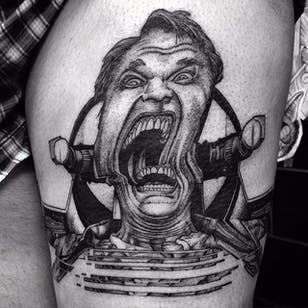 Tatuaje Glitch Total Recall de Max Amos.  #MaxAmos #blackwork #glitch #puntillismo #dotwork #totalcall #film