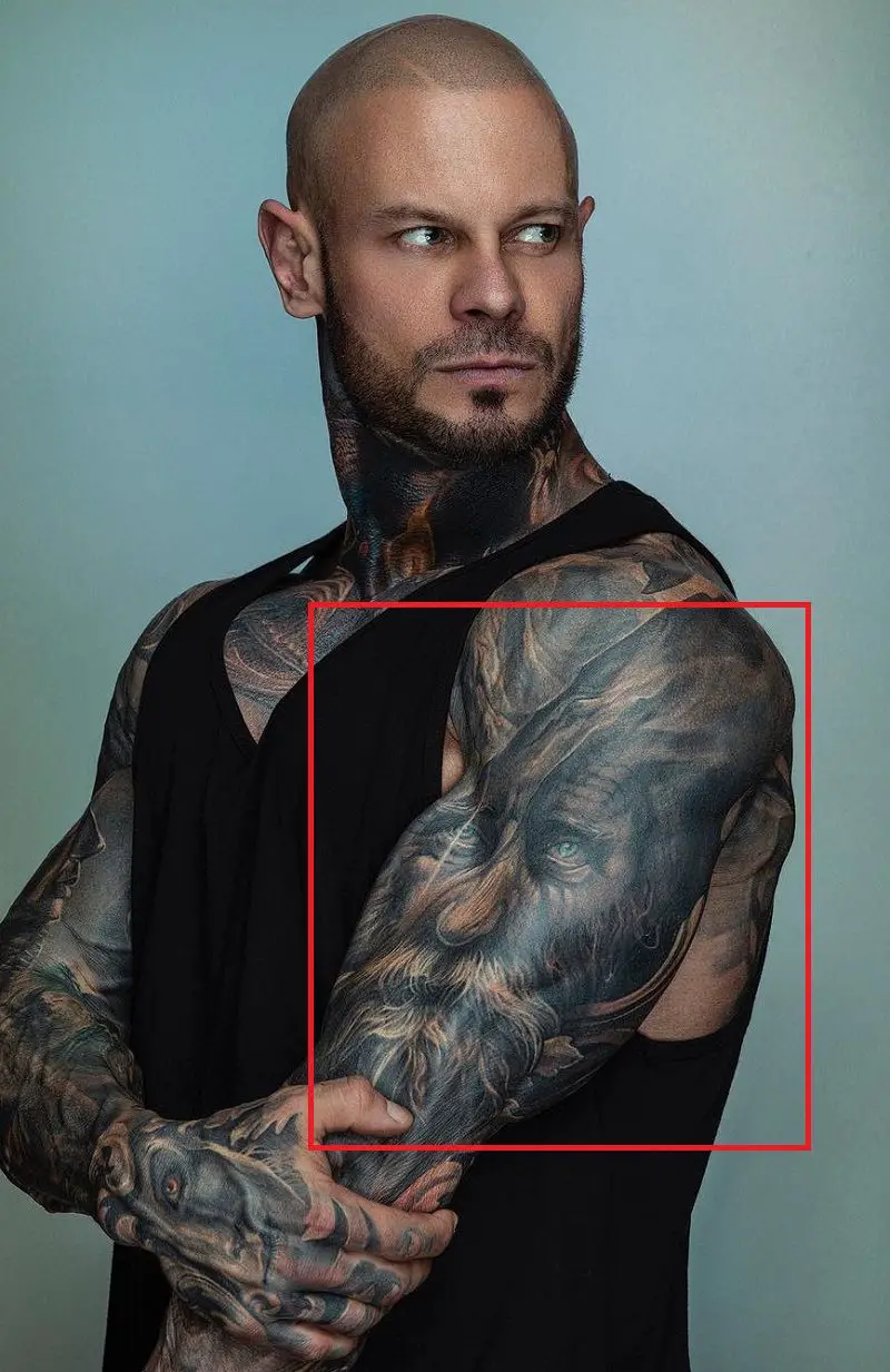 Tatuaje temático de Jimmy Lewin-Viking