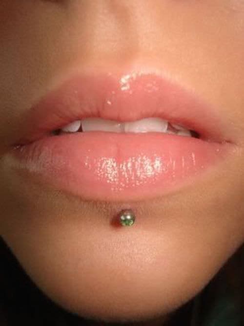 piercing labret 00019