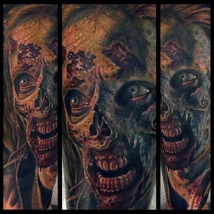 Criatura zombi de Sean Sweeney.  #realismo #farrealismo #SeanSweeney #zombie #horror