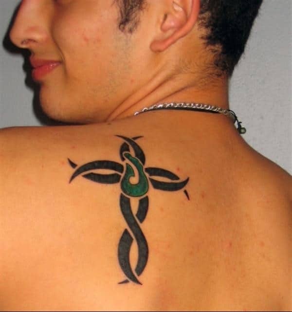 tatuajes-para-hombres-tribal-cross1