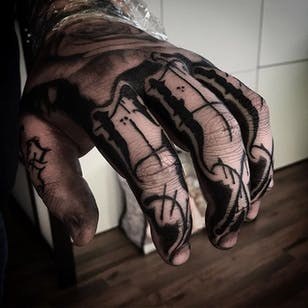 Tatuaje de letras de ben_coilworks en Instagram.  #handstyle #knok # letras # fuente # letra # tipo # trabajo negro