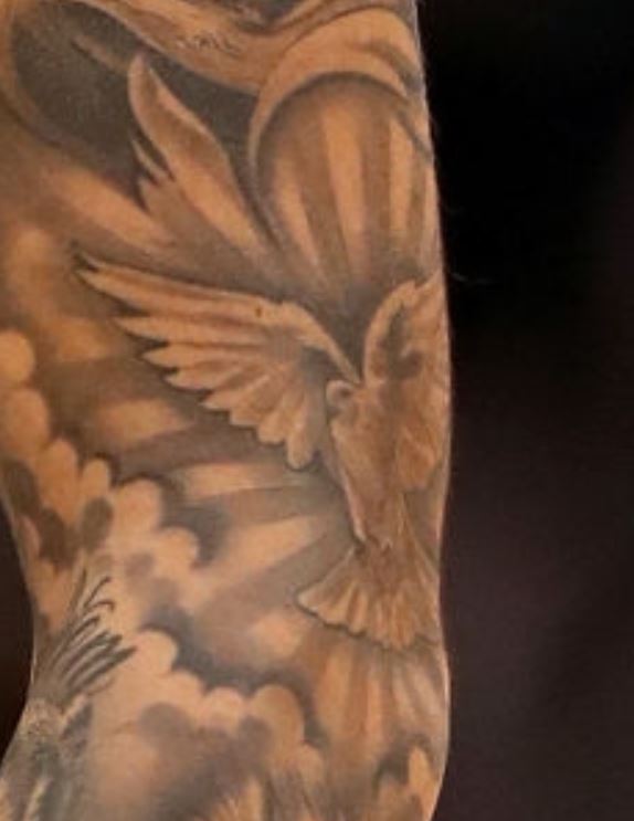Tatuaje de pájaro Willy