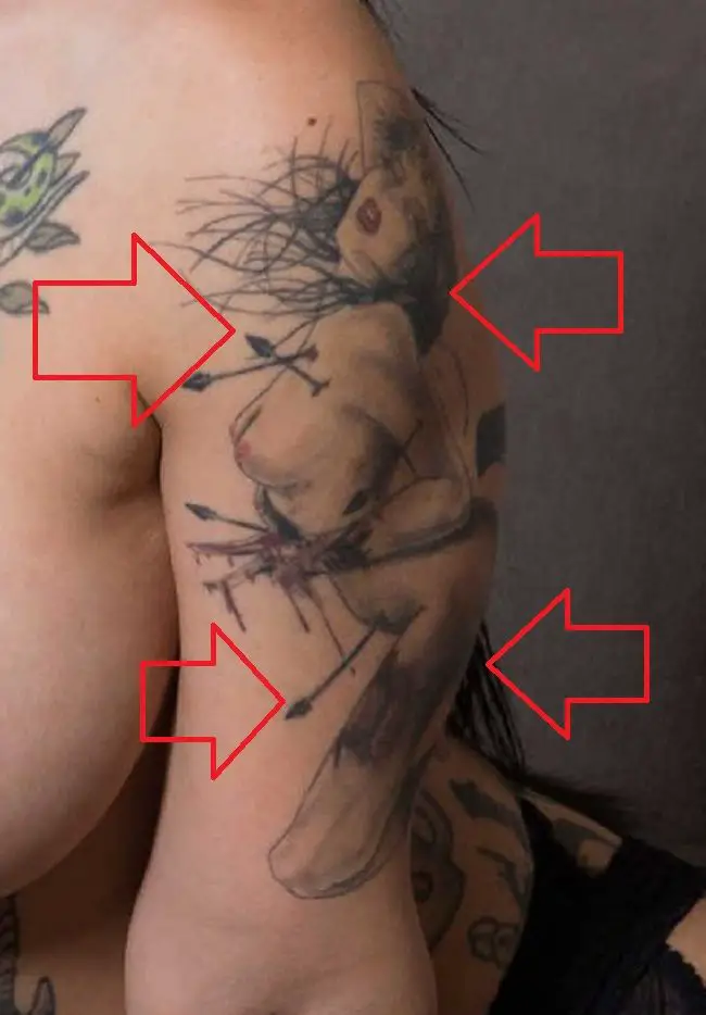 tatuaje de jessie del brazo izquierdo