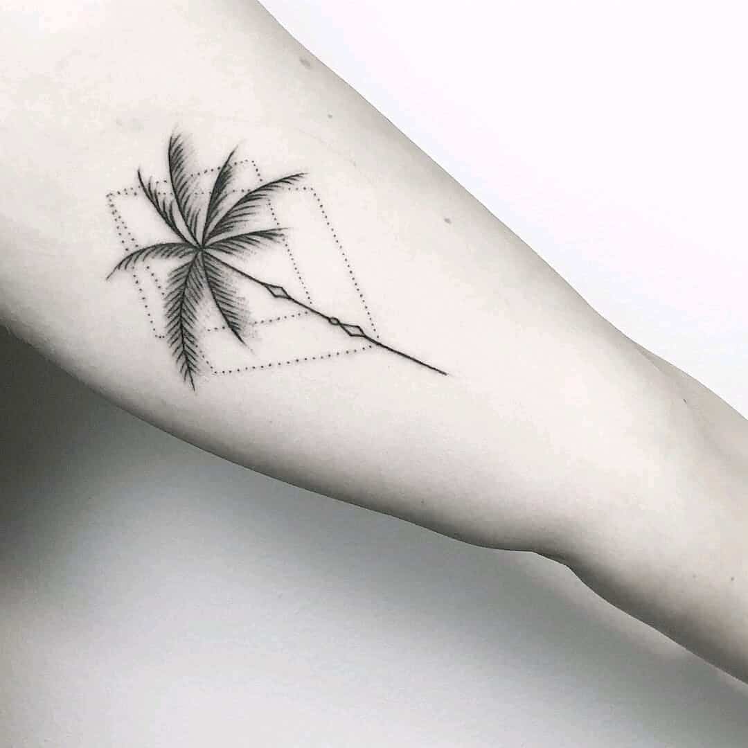tatuaje del brazo del brazo de la palma