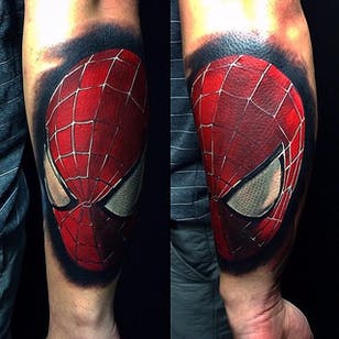 Tatuaje del retrato de Spiderman de Jason Ramos.  #Spiderman #marvel #comic #superhero #movie #film #colorrealism