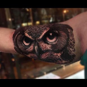 Tatuaje hiperrealista de ojos de búho por Carlox Angarita @CarloxAngarita #CarloxAngarita #Hyperrealistic #Realistic #Ojo #Eyetattoo #Owl