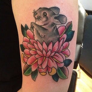 Tatuaje Chinchilla por Matt Buchett #chinchilla #animals #cutetattoos #Matt Buchett