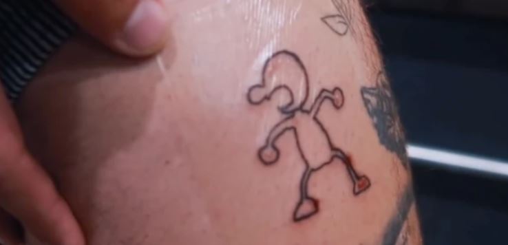 Tatuaje de personaje de video de Ethan