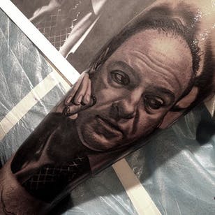 Tony Soprano Tattoo por Nikko Hurtado #TheSopranos #TonySoprano #gangster #gangsters #portrait #NikkoHurtado