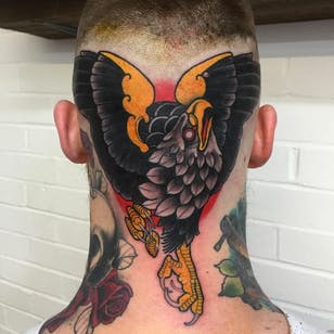 Tatuaje de águila por Mitchell Allenden #MitchellAllenden #Leeds #animals #neotraditional #eagle #bird