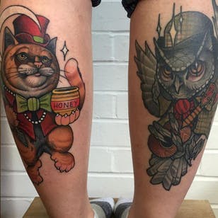 Tatuaje de búho y minino de Mitchell Allenden #MitchellAllenden #Leeds #animals #neotraditional #owl #cat #pussycat